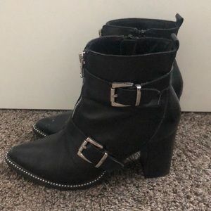 Steve Madden Black Halle Leather Boot